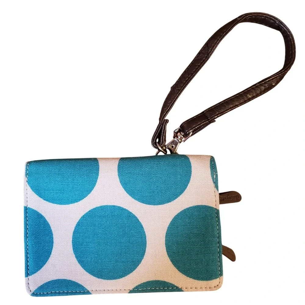 thirty-one charming wristlet